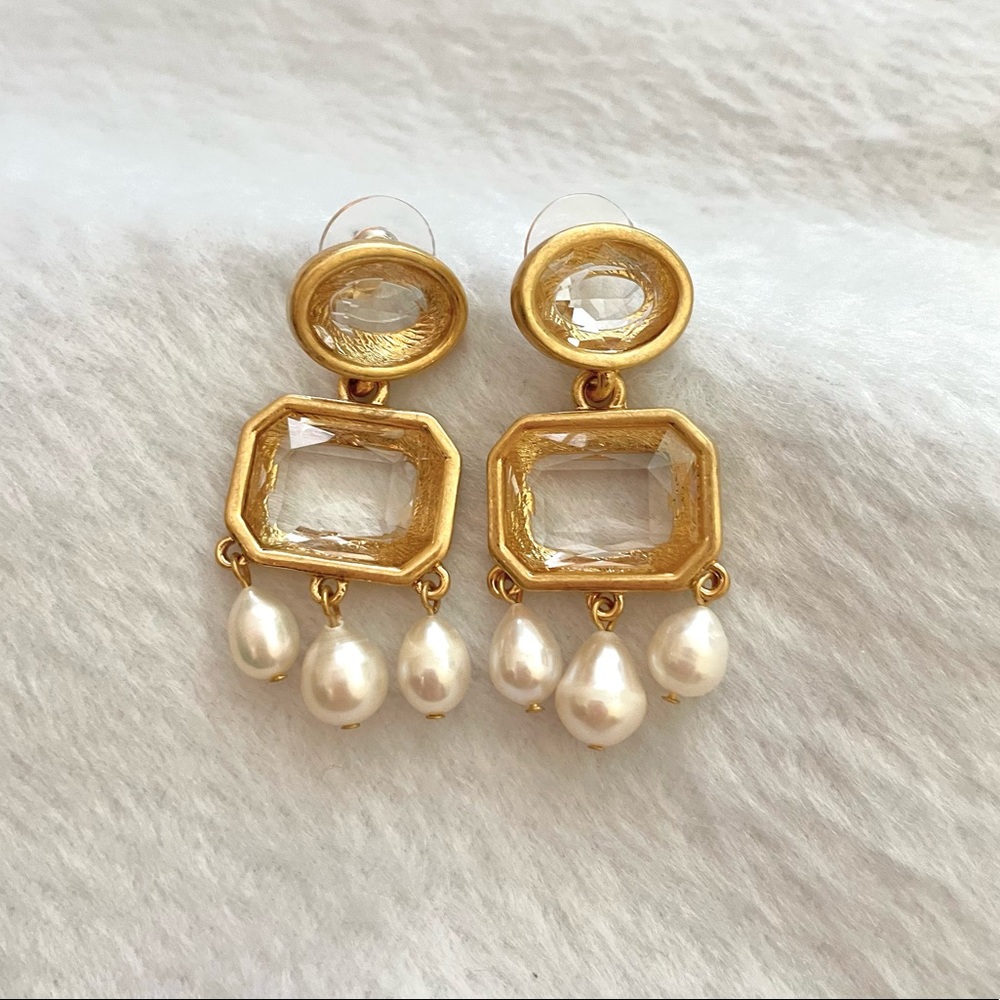Oscar de la Renta Chandelier Earrings with Pearl Drops - Picture 6 of 6